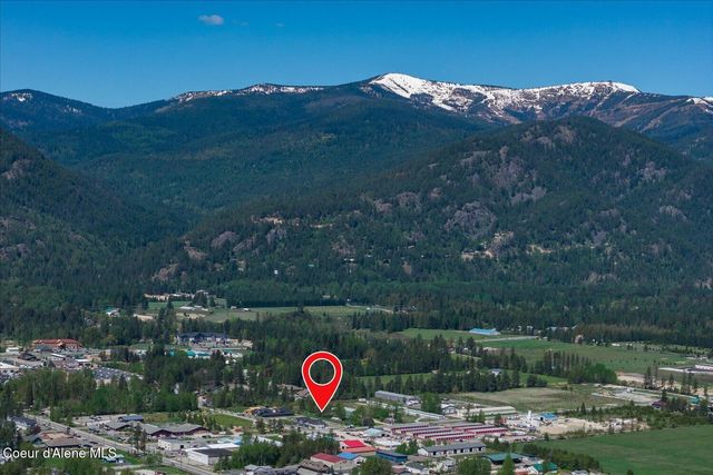 116 W Dustarr LN, Ponderay, ID 83852