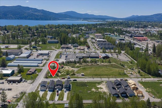 116 W Dustarr LN, Ponderay, ID 83852