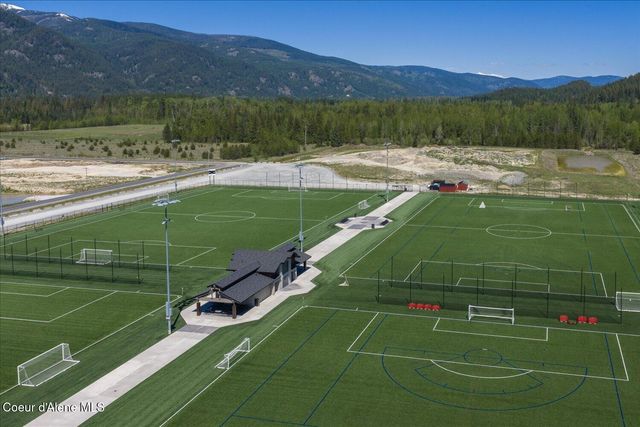 116 W Dustarr LN, Ponderay, ID 83852