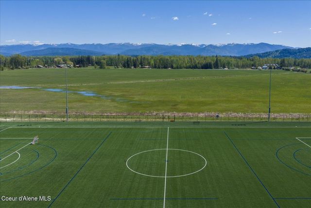 116 W Dustarr LN, Ponderay, ID 83852