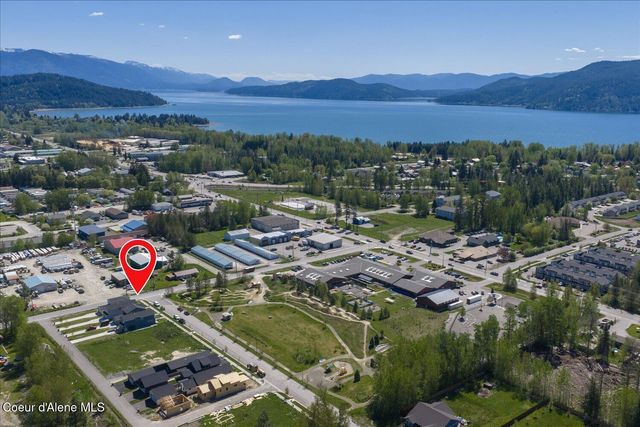 116 W Dustarr LN, Ponderay, ID 83852