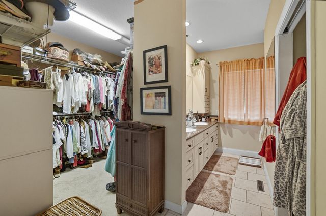 17092 Hauss Road 17092 Hauss Road, Wapakoneta, OH 45895