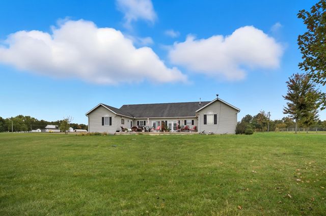 17092 Hauss Road 17092 Hauss Road, Wapakoneta, OH 45895