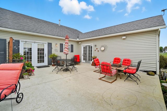 17092 Hauss Road 17092 Hauss Road, Wapakoneta, OH 45895