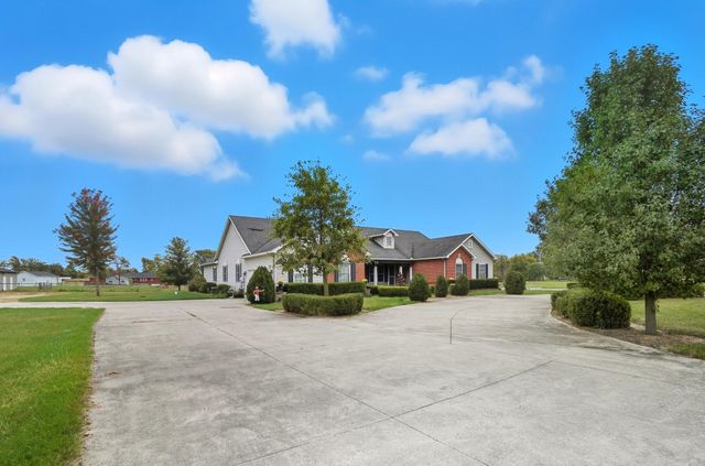 17092 Hauss Road 17092 Hauss Road, Wapakoneta, OH 45895