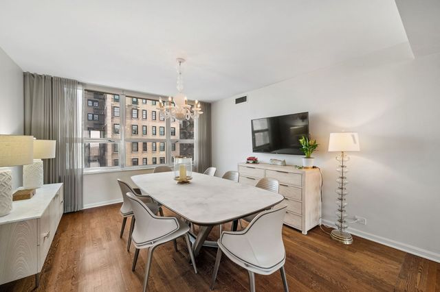 1515 N Astor Street 23BC, Chicago, IL 60610