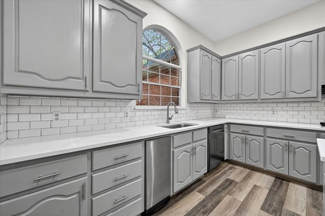 1505 Wyndmere Drive, Desoto, TX 75115