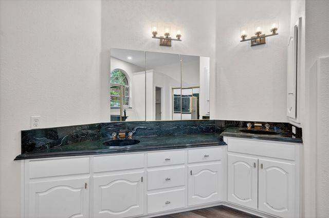 1505 Wyndmere Drive, Desoto, TX 75115