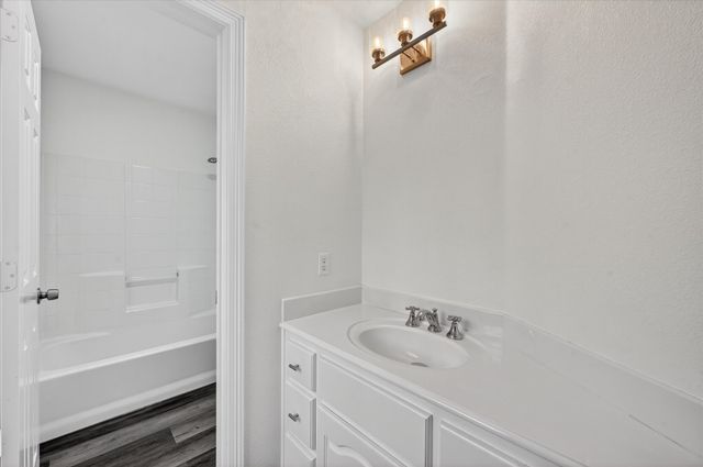 1505 Wyndmere Drive, Desoto, TX 75115