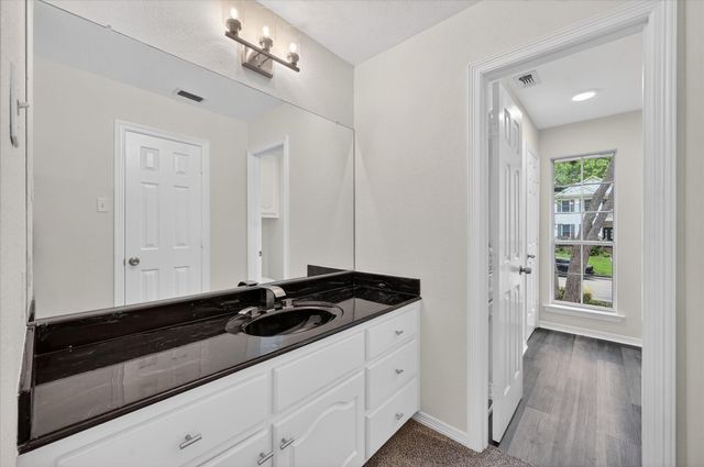 1505 Wyndmere Drive, Desoto, TX 75115