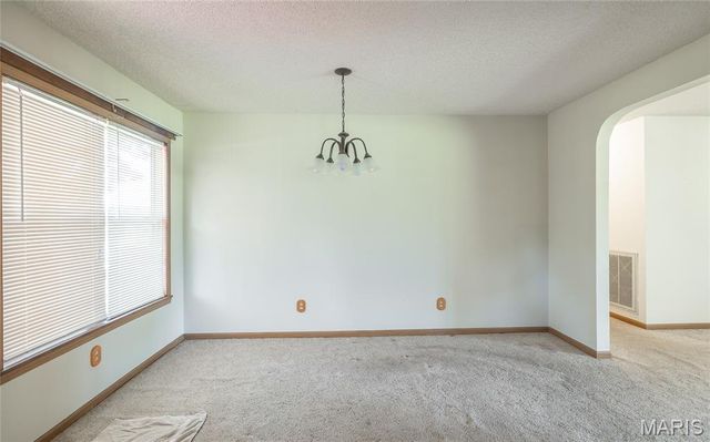 19980 Selby Road, Waynesville, MO 65583