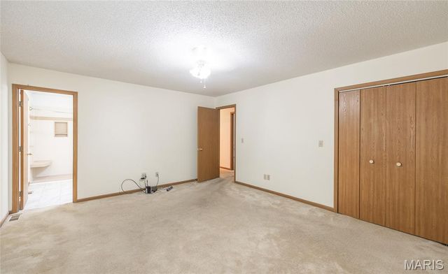 19980 Selby Road, Waynesville, MO 65583