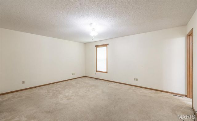 19980 Selby Road, Waynesville, MO 65583