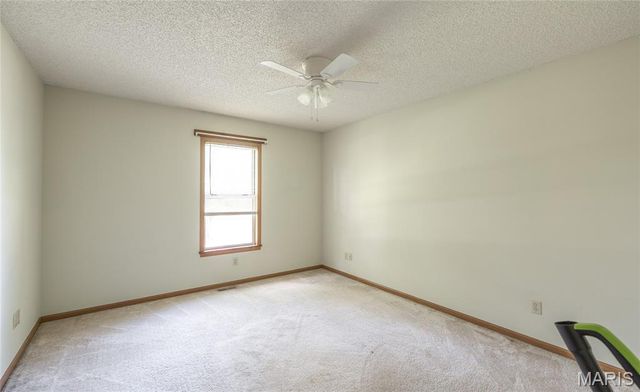 19980 Selby Road, Waynesville, MO 65583