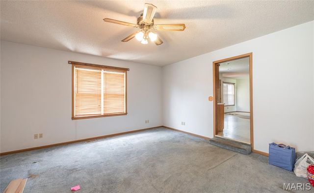 19980 Selby Road, Waynesville, MO 65583