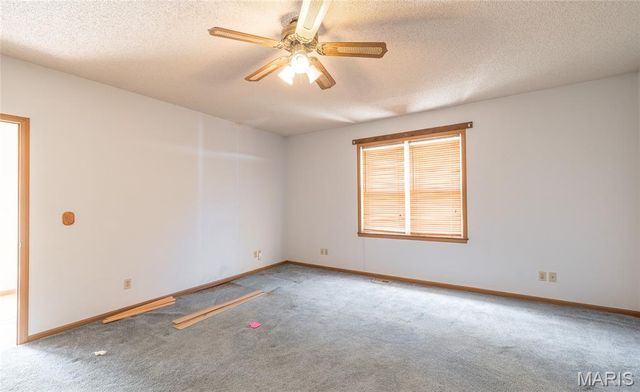 19980 Selby Road, Waynesville, MO 65583