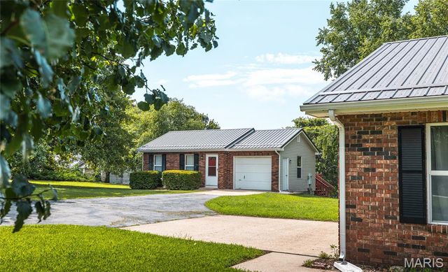 19980 Selby Road, Waynesville, MO 65583