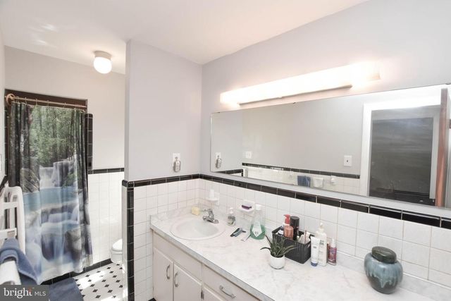 19141 YOUNGS CLIFF RD, Sterling, VA 20165