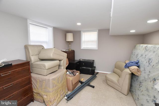 19141 YOUNGS CLIFF RD, Sterling, VA 20165