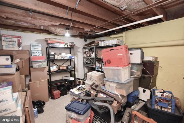 19141 YOUNGS CLIFF RD, Sterling, VA 20165