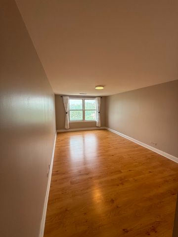 4601 W Touhy Avenue 506, Lincolnwood, IL 60712