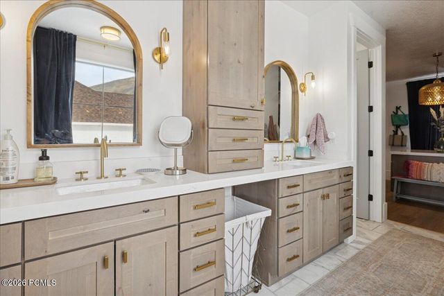 268 W 1400 W, Midway, UT 84049