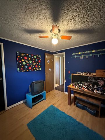 1048 Red Bird, Seven Points, TX 75143