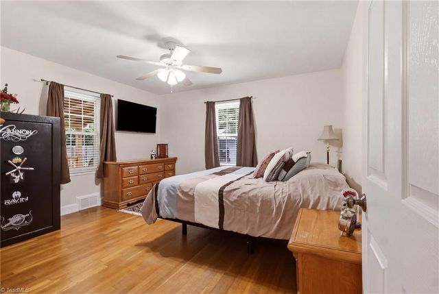 414 Hasty School Road, Thomasville, NC 27360