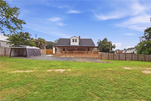 414 Hasty School Road, Thomasville, NC 27360