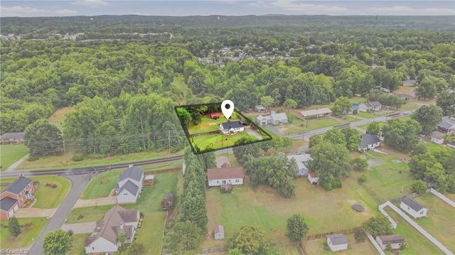 414 Hasty School Road, Thomasville, NC 27360