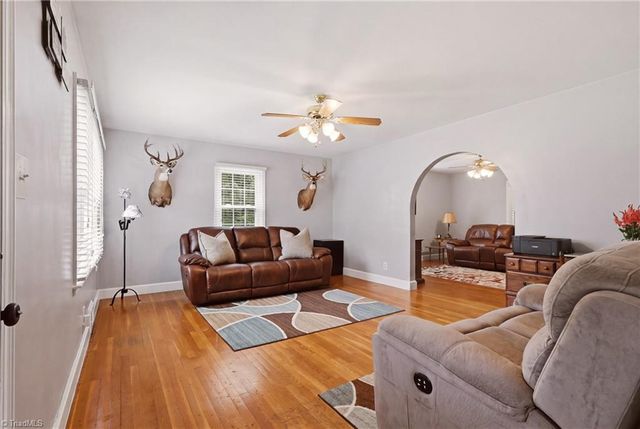 414 Hasty School Road, Thomasville, NC 27360