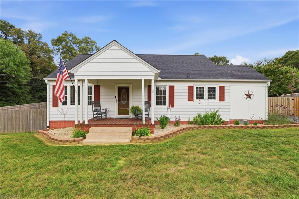 414 Hasty School Road, Thomasville, NC 27360