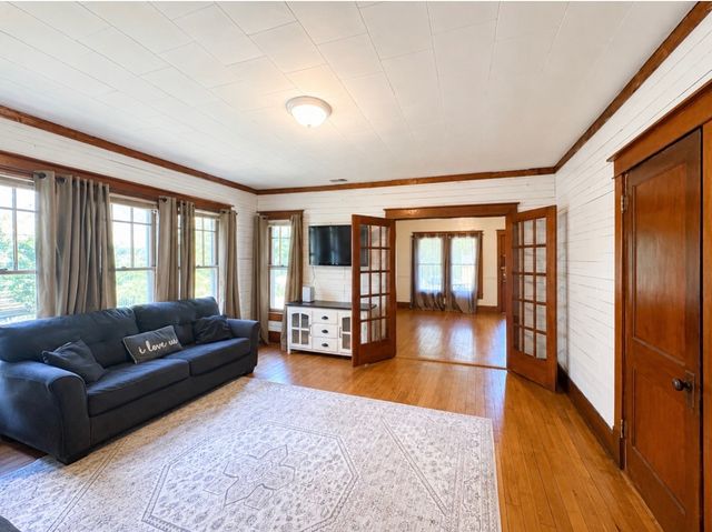 4514 Highway 49, W, Vanleer, TN 37181