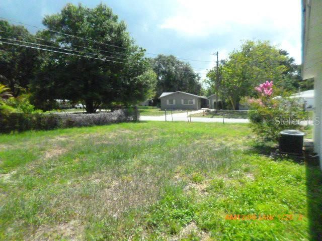 11013 TEMPLE AVENUE, Seminole, FL 33772