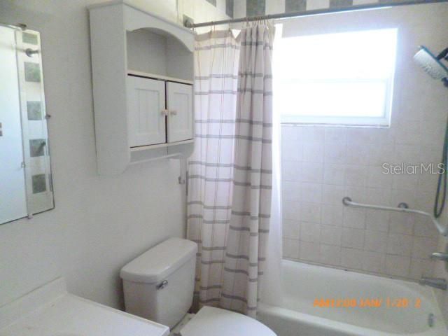 11013 TEMPLE AVENUE, Seminole, FL 33772