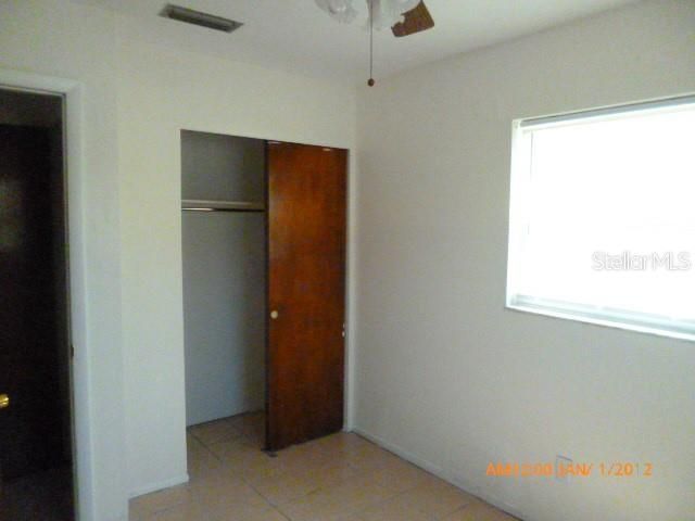 11013 TEMPLE AVENUE, Seminole, FL 33772