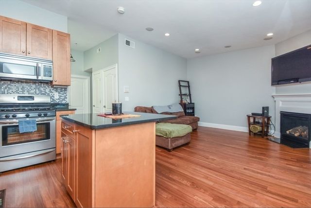 69 Gates Street 3, Boston, MA 02127