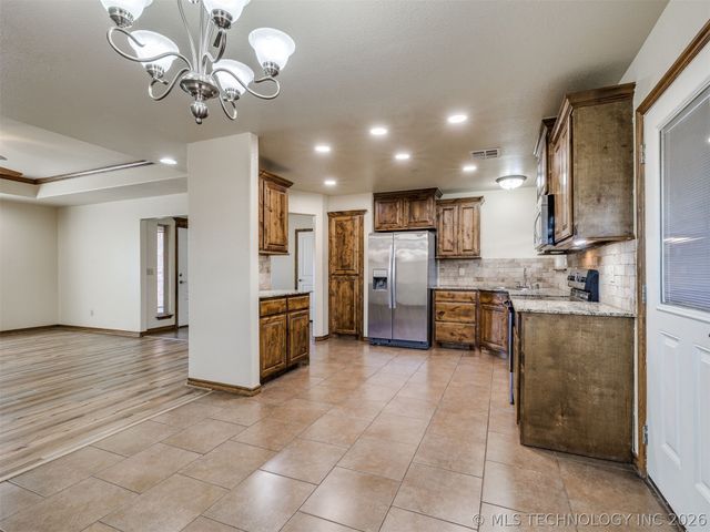 636 Altus Lane, Mannford, OK 74044