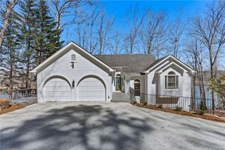 3120 Lake Ranch Circle, Gainesville, GA 30506