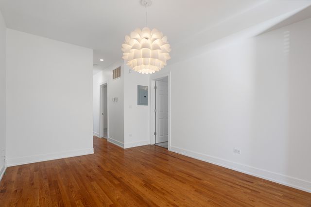2950 N Talman Avenue, Chicago, IL 60618