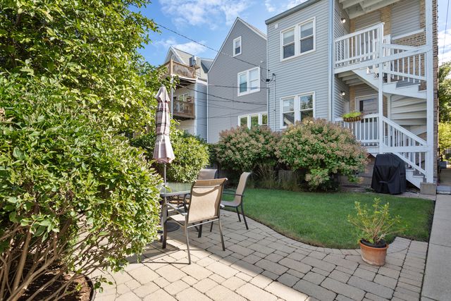 2950 N Talman Avenue, Chicago, IL 60618