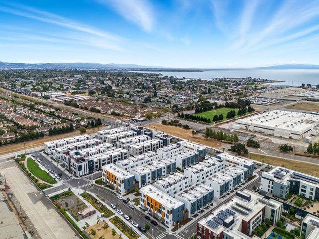 142 Coronado Avenue, Alameda, CA 94501