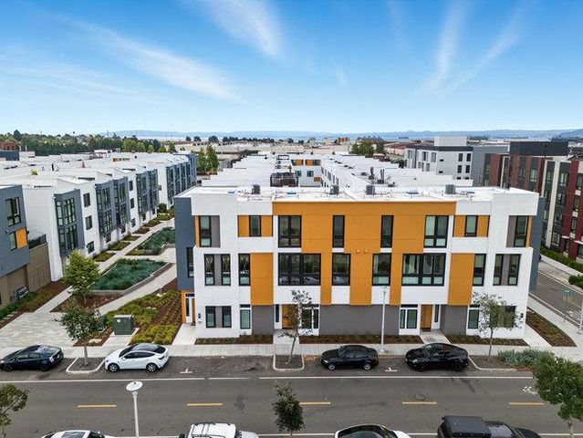 142 Coronado Avenue, Alameda, CA 94501