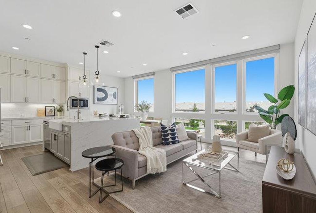 142 Coronado Avenue, Alameda, CA 94501