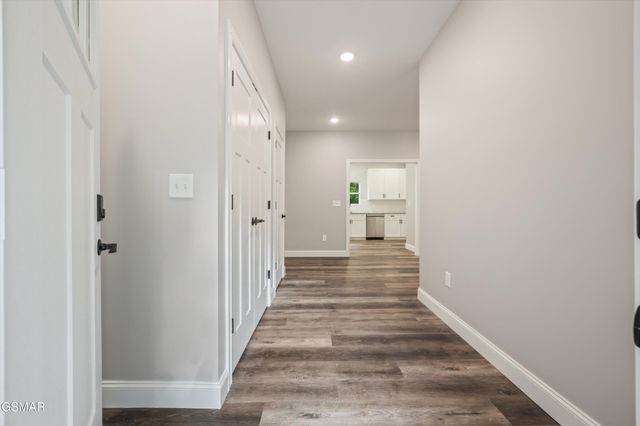 1963 Lee Proffitt Way, Sevierville, TN 37876
