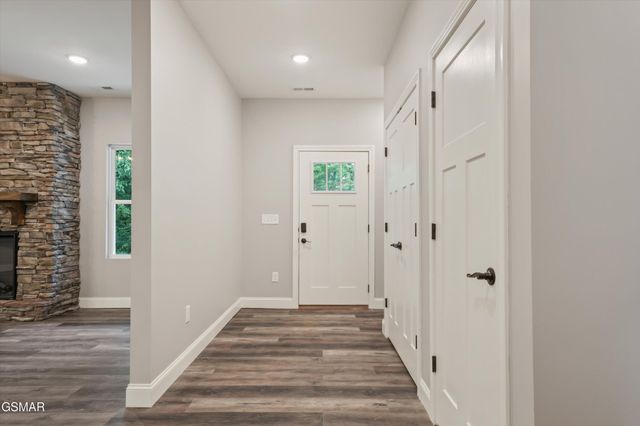 1963 Lee Proffitt Way, Sevierville, TN 37876