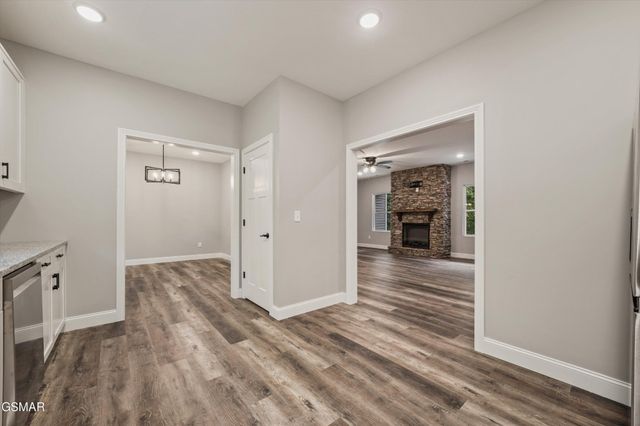 1963 Lee Proffitt Way, Sevierville, TN 37876