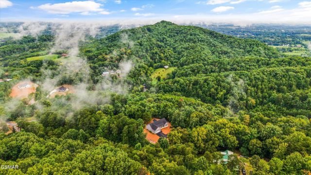 1963 Lee Proffitt Way, Sevierville, TN 37876