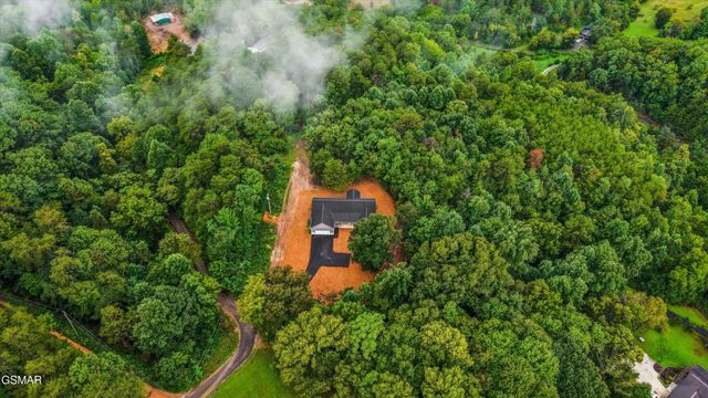 1963 Lee Proffitt Way, Sevierville, TN 37876
