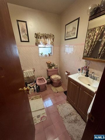 401 Cortlandt Street, Belleville, NJ 07109